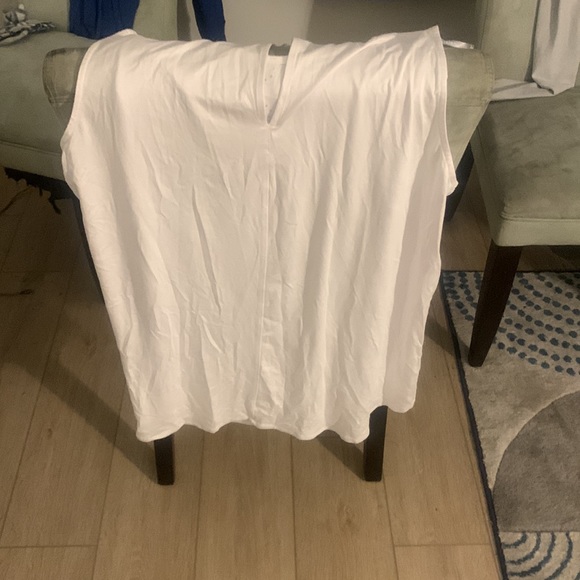 Female - Picture 2 of 3